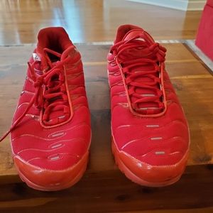 Nike Air Max 95, Triple Red